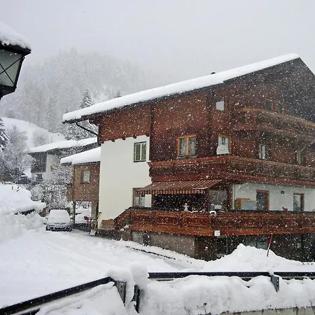 Holiday Bergheimat Apartment *
